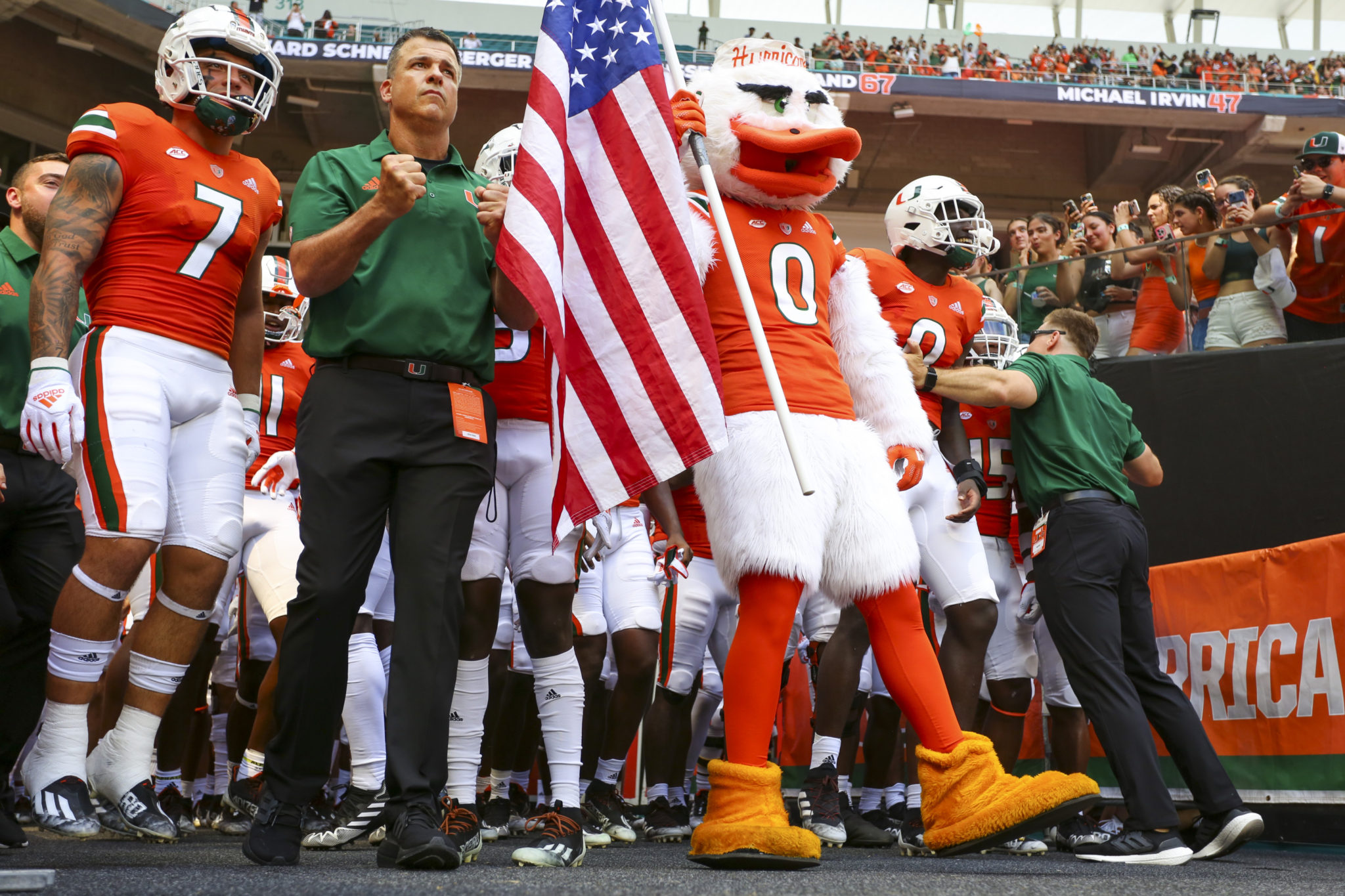 Miami Hurricanes Football Recruiting No. 1 JUCO shares his top 5